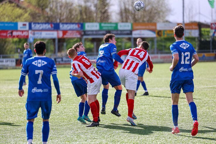 In beeld: IJVV verliest streekderby in eigen huis - Foto: Henri Zuidberg