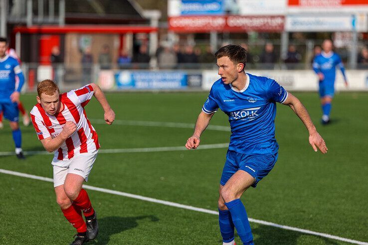 In beeld: IJVV verliest streekderby in eigen huis - Foto: Henri Zuidberg