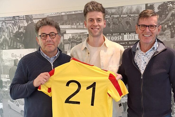 Roald de Vries (35) speelt volgend seizoen in het rood-geel. - Foto: Go Ahead Kampen