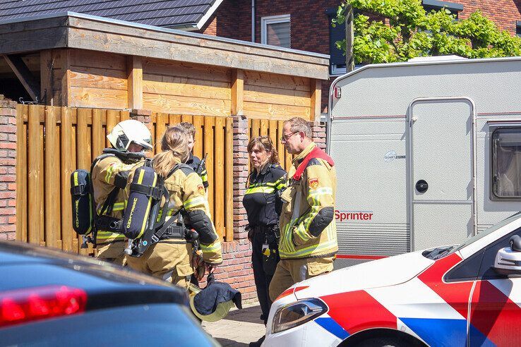 Kleine brand in berging van woning aan Kattegatstraat - Foto: Pascal Winter