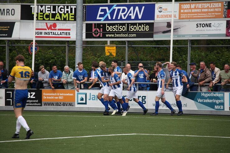 In beeld: KHC trapt zich naar hoogste amateurniveau in Kampen en ’top 3′ in IJsseldelta - Foto: Henk Jan de Gans