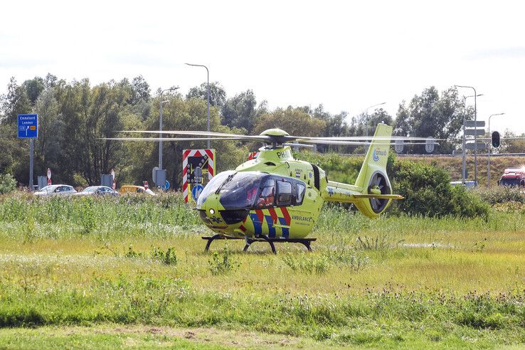 Traumahelikopter geland bij Zambonistraat - Foto: Pascal Winter