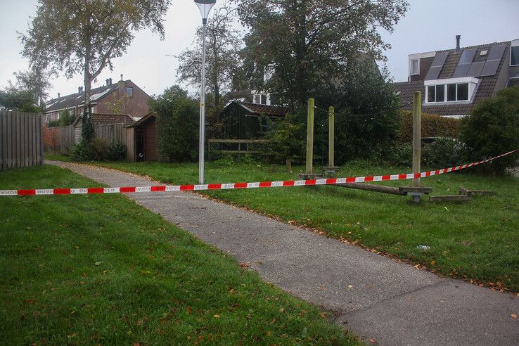 Kruipruimte van woning op Waterkers komt vol gas te staan door lekkage - Foto: Pascal Winter